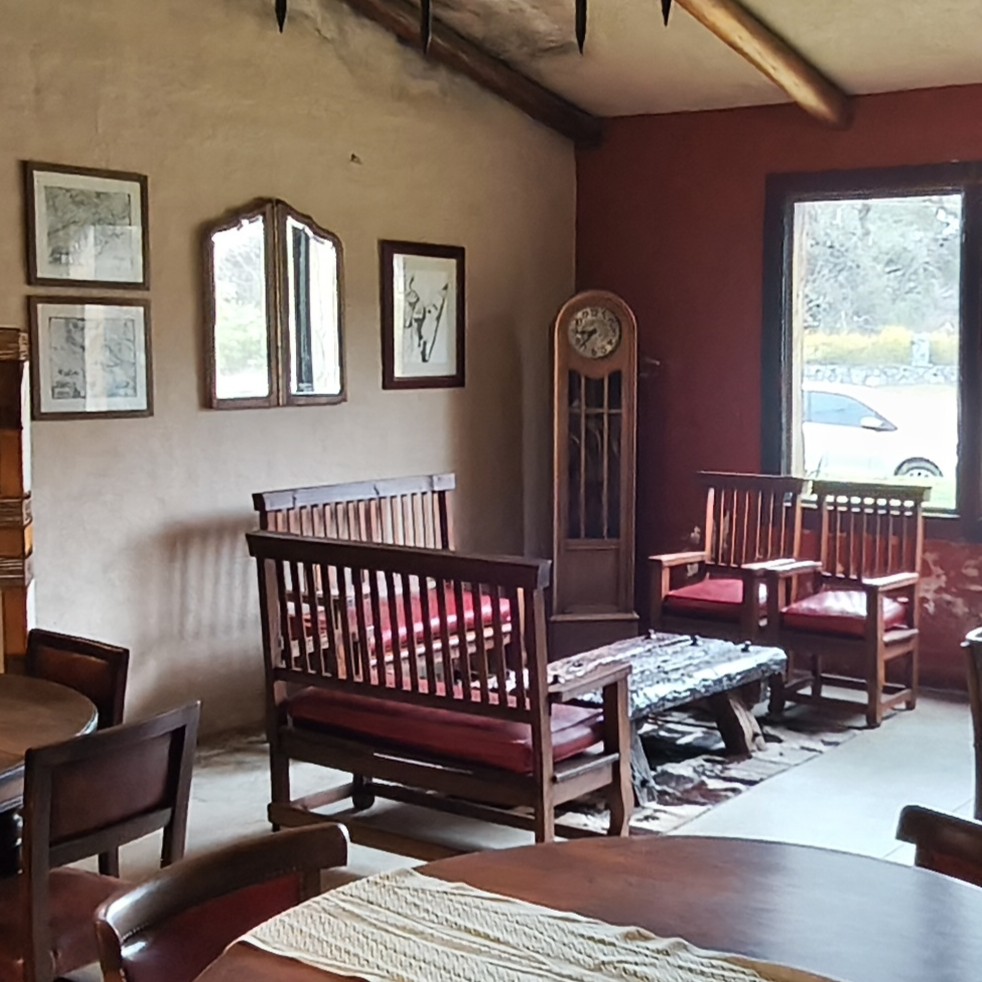 The lounge — Villa Vadori Suites